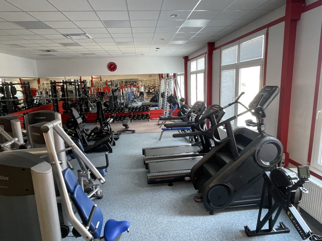 Fitness centrum FitnesClub Častá, posilňovňa, foto 2